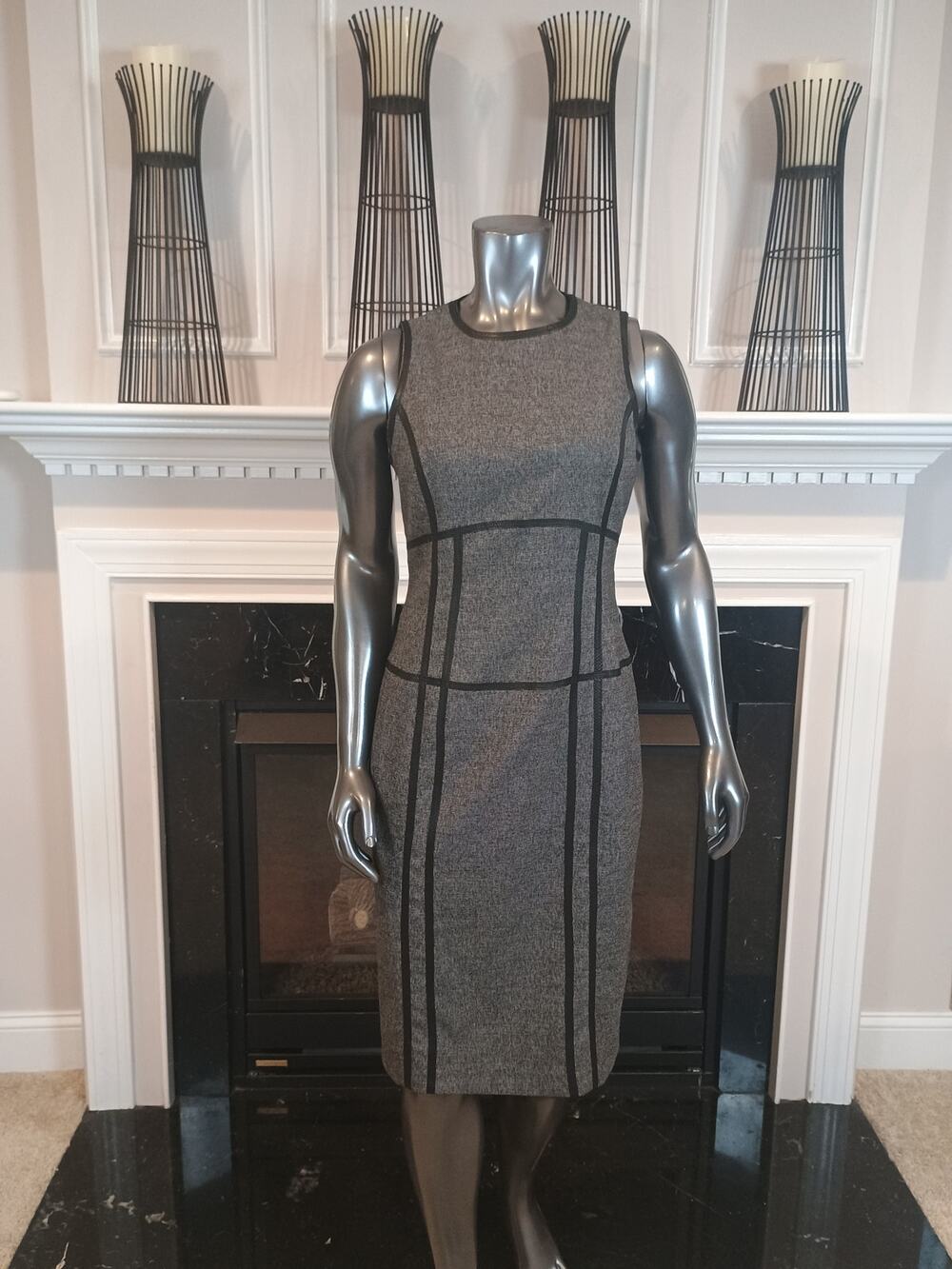 G.I.L.I. Tweed windowpane, faux-leather trim Dress Grey/black Size 6 Sheath